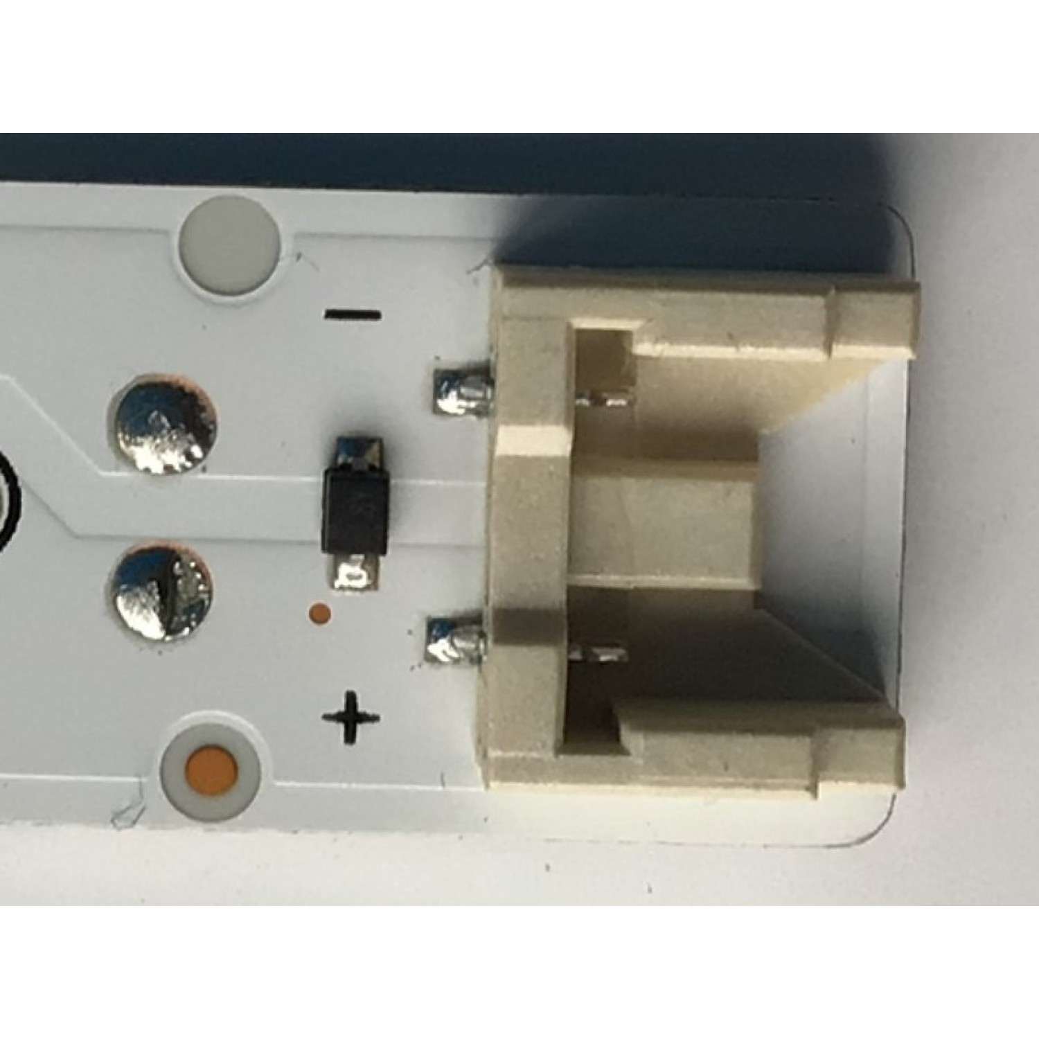 KIT DE LEDS PARA TV LG (5 PZ) / NUMERO DE PARTE EAV65017701 / SSC_Y21 SLIM TRIDENT 43NANO75_S / SSC_21 SLIM TRIDENT 43NANO75_LGF_PTN0.6_REV_210210 / PANEL NC430TQG-AAKP1 / MODELO 43NANO75UPA.BUSYLJM - Imagen 4